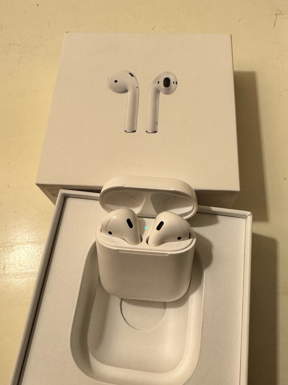 Apple Airpods